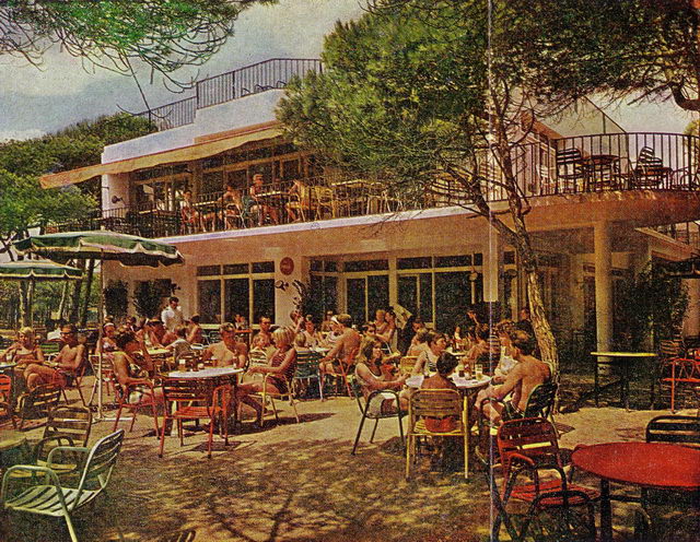 Restaurante del Camping Albatros de Gavà Mar (ao 1966)